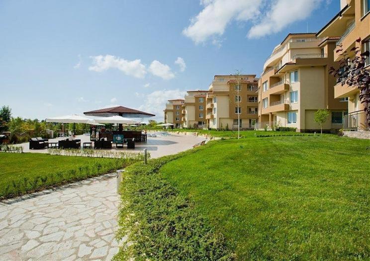 Аппартамент Pines Beach Resort Beala Exterior foto