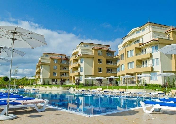 Аппартамент Pines Beach Resort Beala Exterior foto